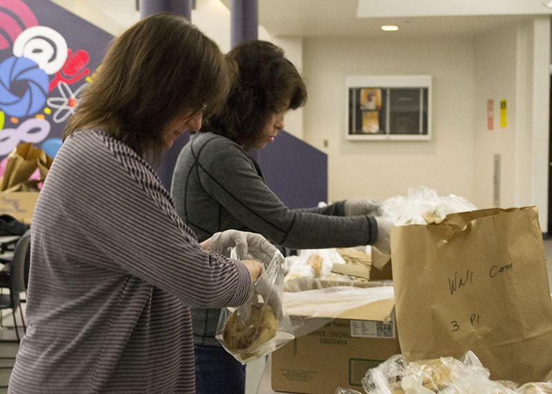 PSFA volunteers packing the bagel breakfast this Thursday before final exams.