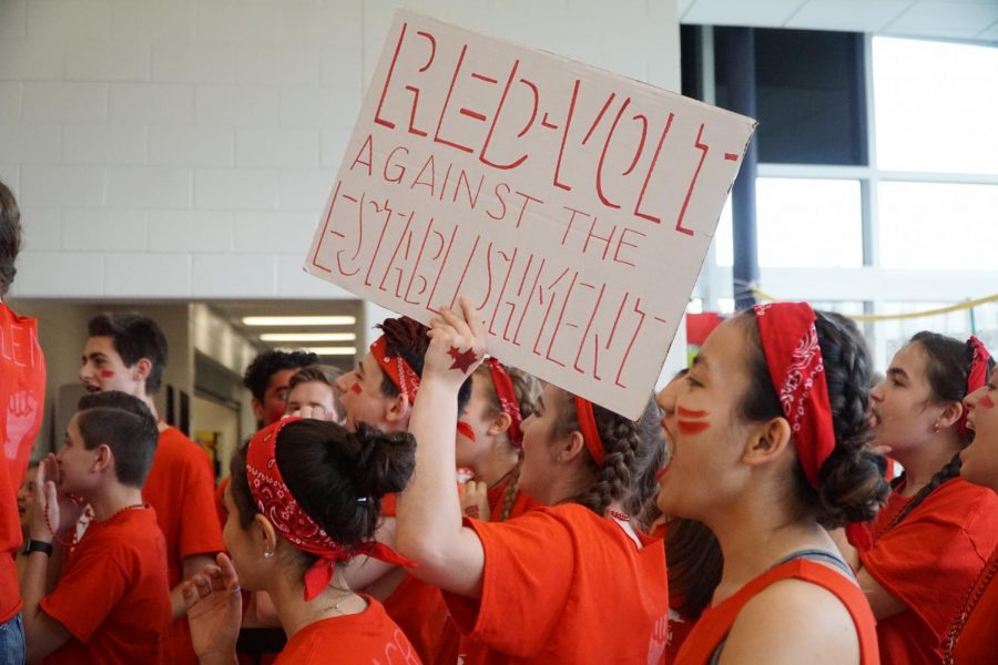 Color Wars took place on Friday, June 1. Ten teams of different colors dressed up and competed in activities throughout the day. The event kicked off in the cafeteria with team chants. 