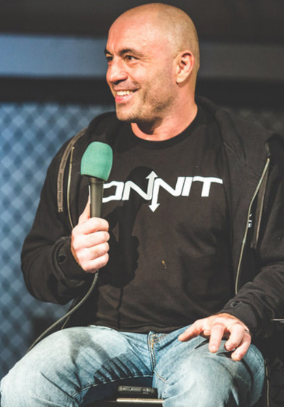 Joe Rogan apologized for his controversial actions
on his podcast, leading to backlash on many social platforms. https://creativecommons.org/licenses/by/2.0/