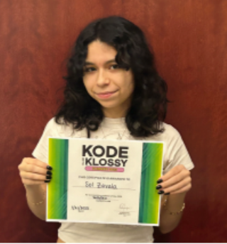 Sol Zavala graduates from Kode with Klossy’s New York City website development program.